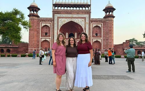 India Tours for Canadians