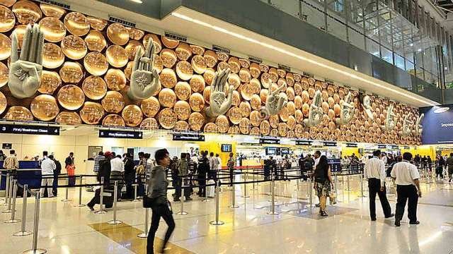 Delhi Indira Gandhi International Airport arrival